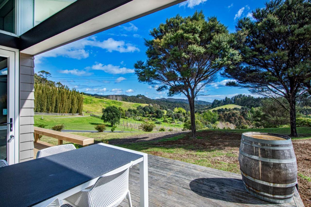 Paroa Bay Chalets - Te Whare Tui Russell Exterior foto