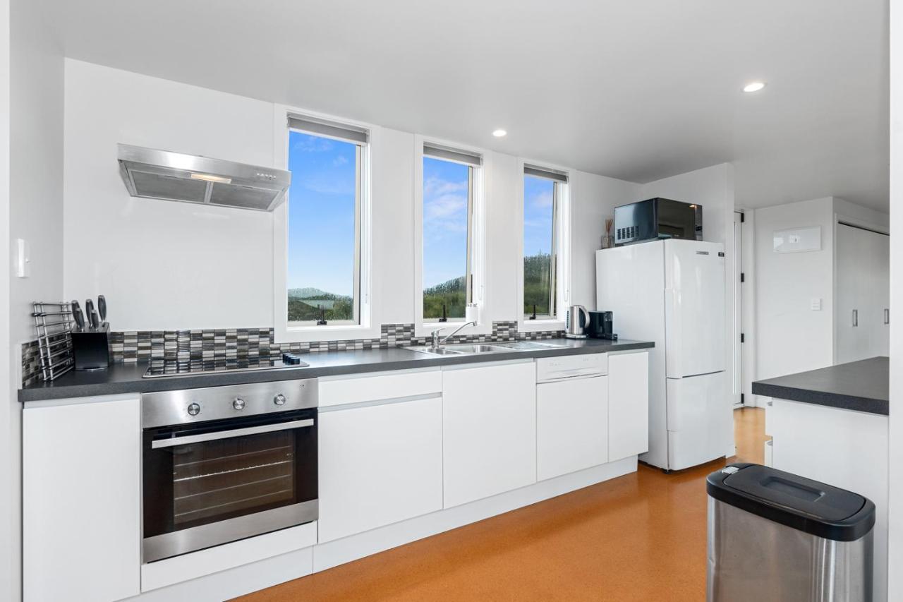 Paroa Bay Chalets - Te Whare Tui Russell Exterior foto
